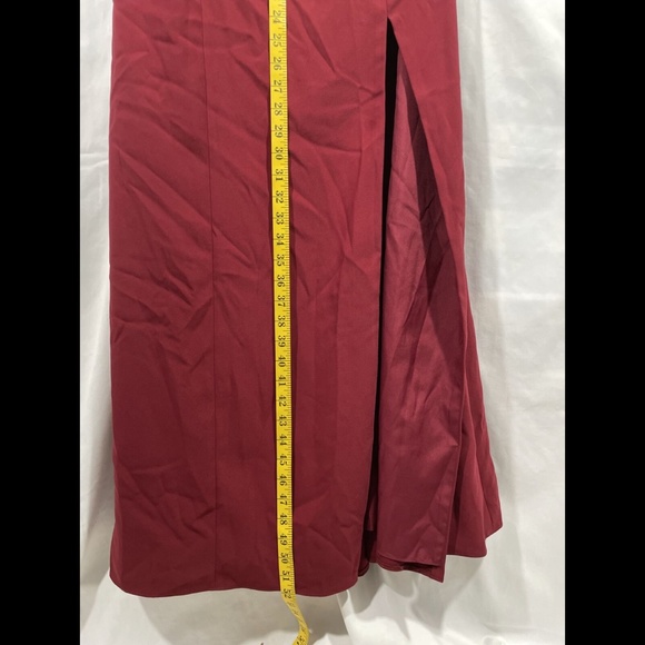 NEW Dessy Collection [ 14 ] Off Shoulder Crossback‎ Gown in Burgundy - Picture 6 of 12